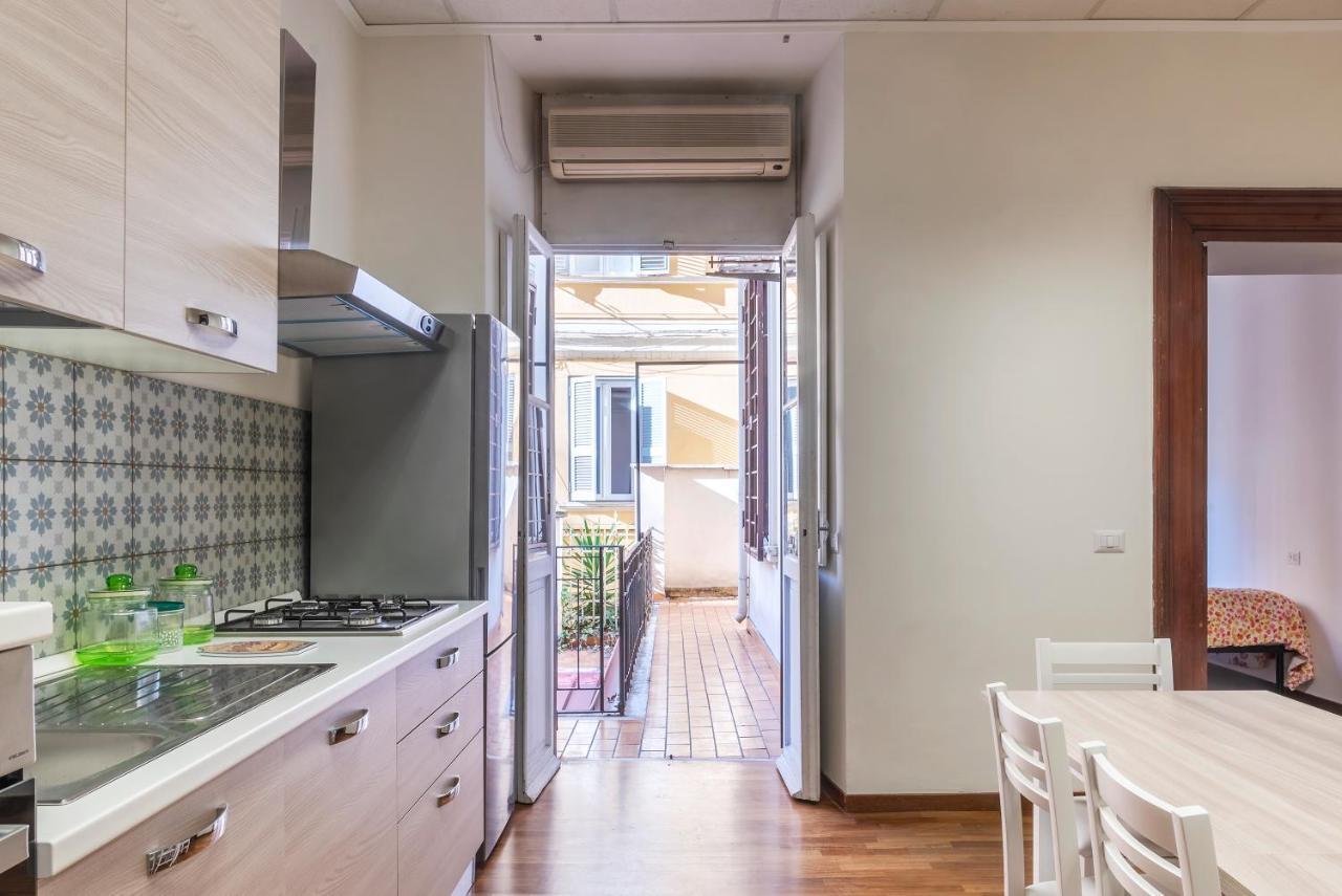 Residence Borgognoni Apartments Rom Exterior foto