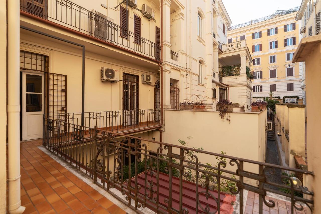 Residence Borgognoni Apartments Rom Exterior foto
